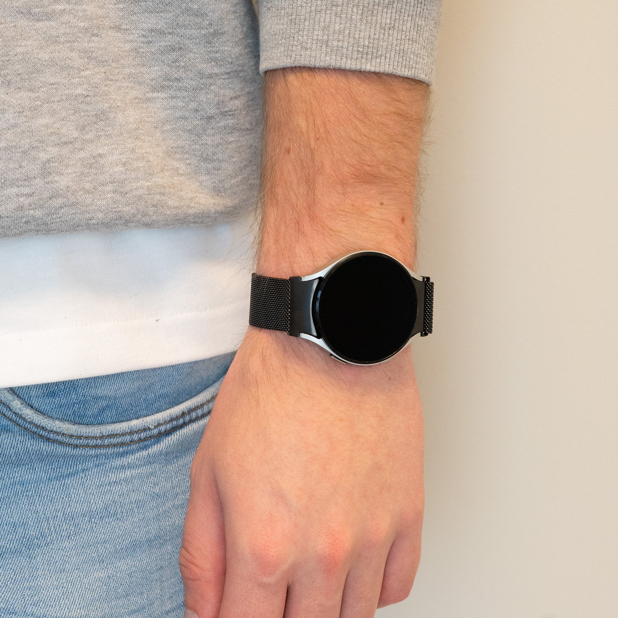 Bandz Samsung Galaxy Watch 5 - 44mm Milanese Loop Strap (Black)