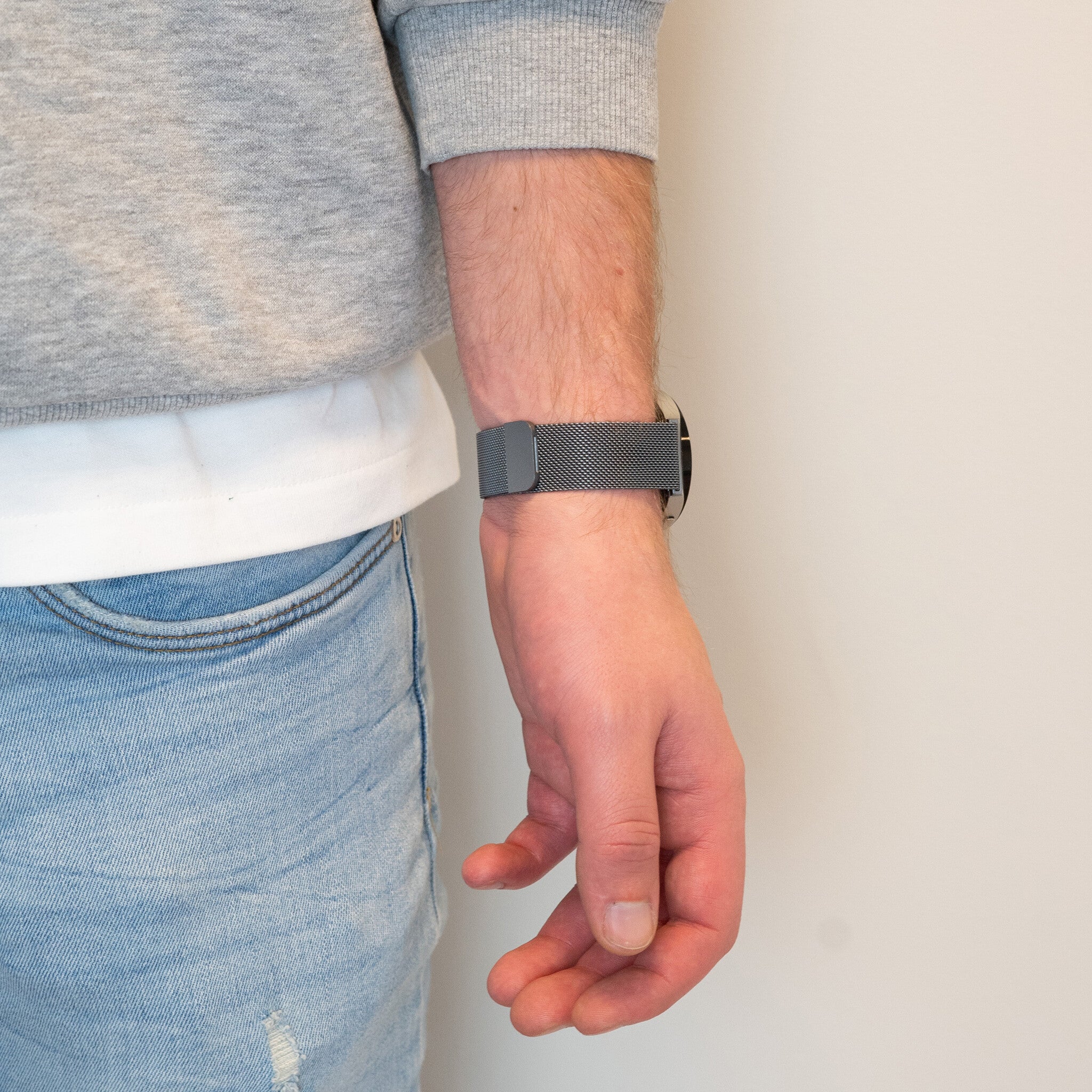 Bandz Samsung Galaxy Watch 4 Classic 46mm Milanese Loop Strap (Grey)