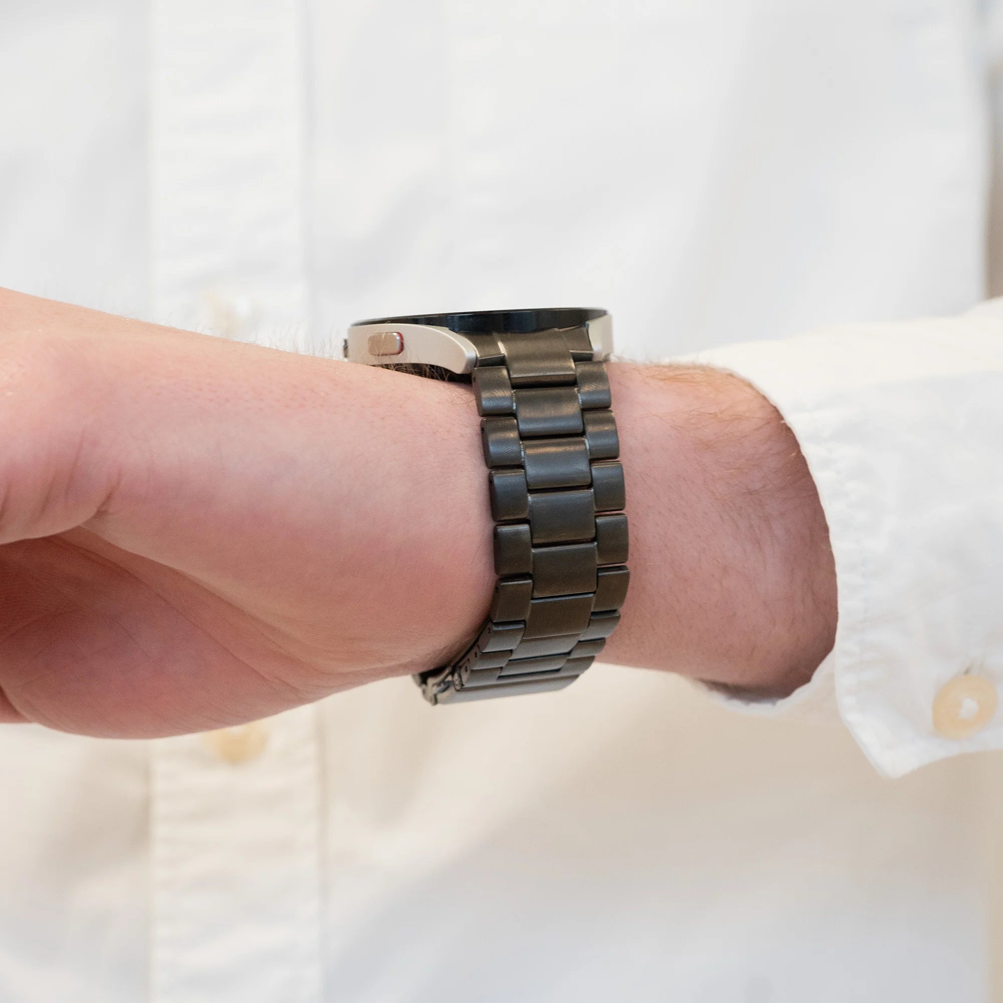 Bandz Samsung Galaxy Watch 6 Classic 43mm Titanium Strap 'Classic' (Graphite)