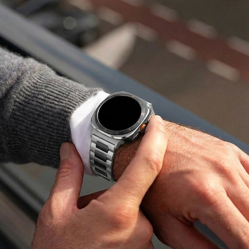 Bandz Samsung Galaxy Watch Ultra Steel Strap 'Classic' (Silver/Black)