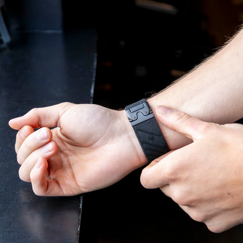 Bandz Bracelet nylon ondulé boucle en P Apple Watch Ultra (noir)