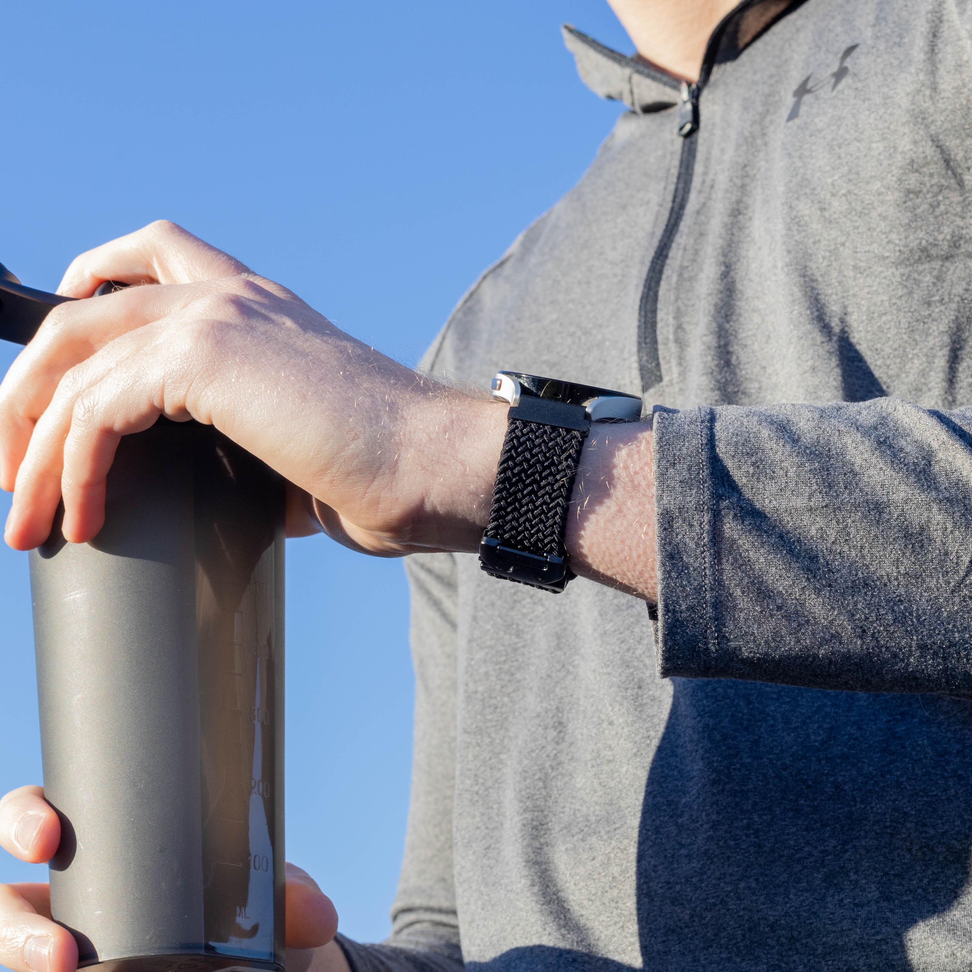 Bracelet tissé avec boucle Garmin Vivomove Luxe (noir)