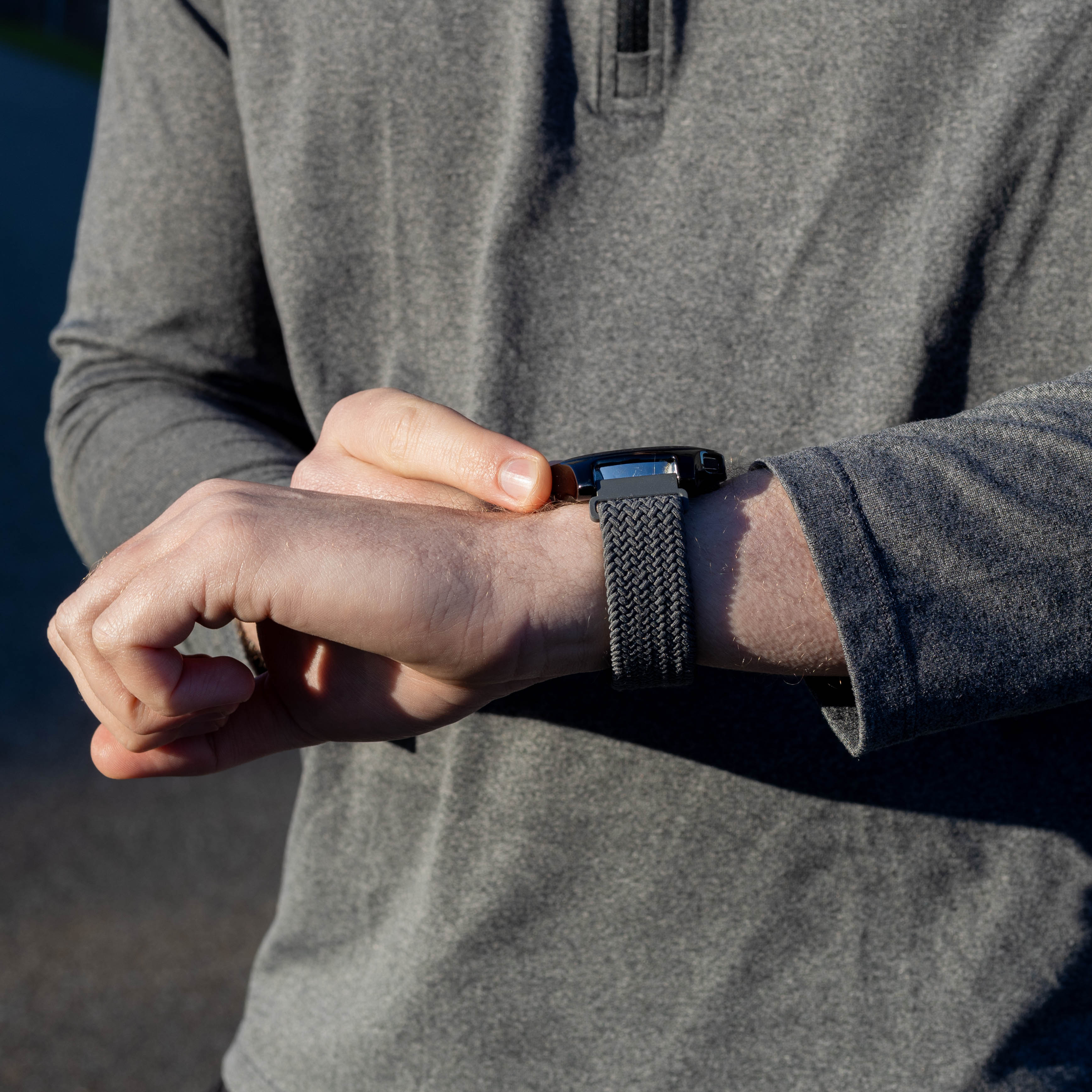 Bracelet tissé avec boucle Garmin Venu 2 (gris)