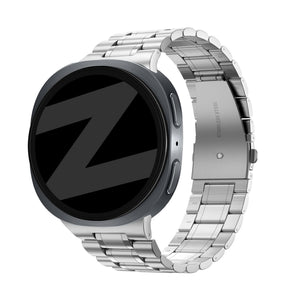 Steel Strap 'Deluxe', silver, on a watch, 3/4 front view