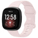 Bracelet silicone classique Fitbit Sense (rose clair)