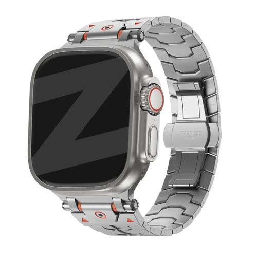 Metal Grain Strap 'Deluxe', silver, on a watch, 3/4 front view