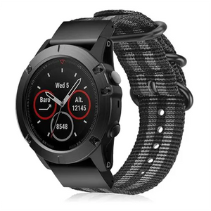 Bracelet nylon avec boucle Garmin Fenix 8 Pro - 51mm (noir/gris)