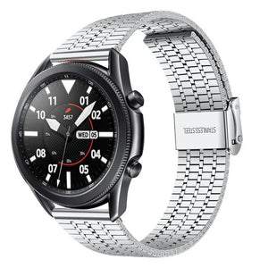 Fine Steel Strap, silver, on a watch, 3/4 front view
