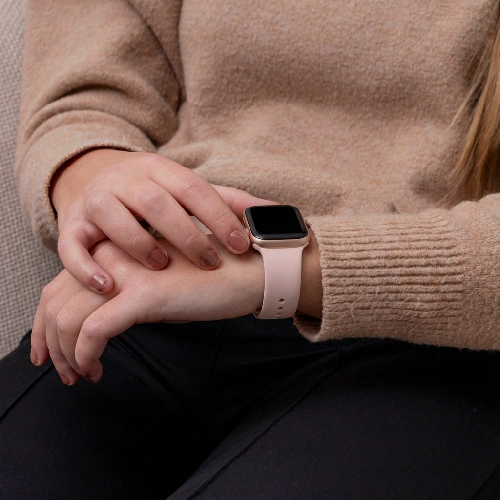 Apple Watch Silicone Strap (Soft Pink)