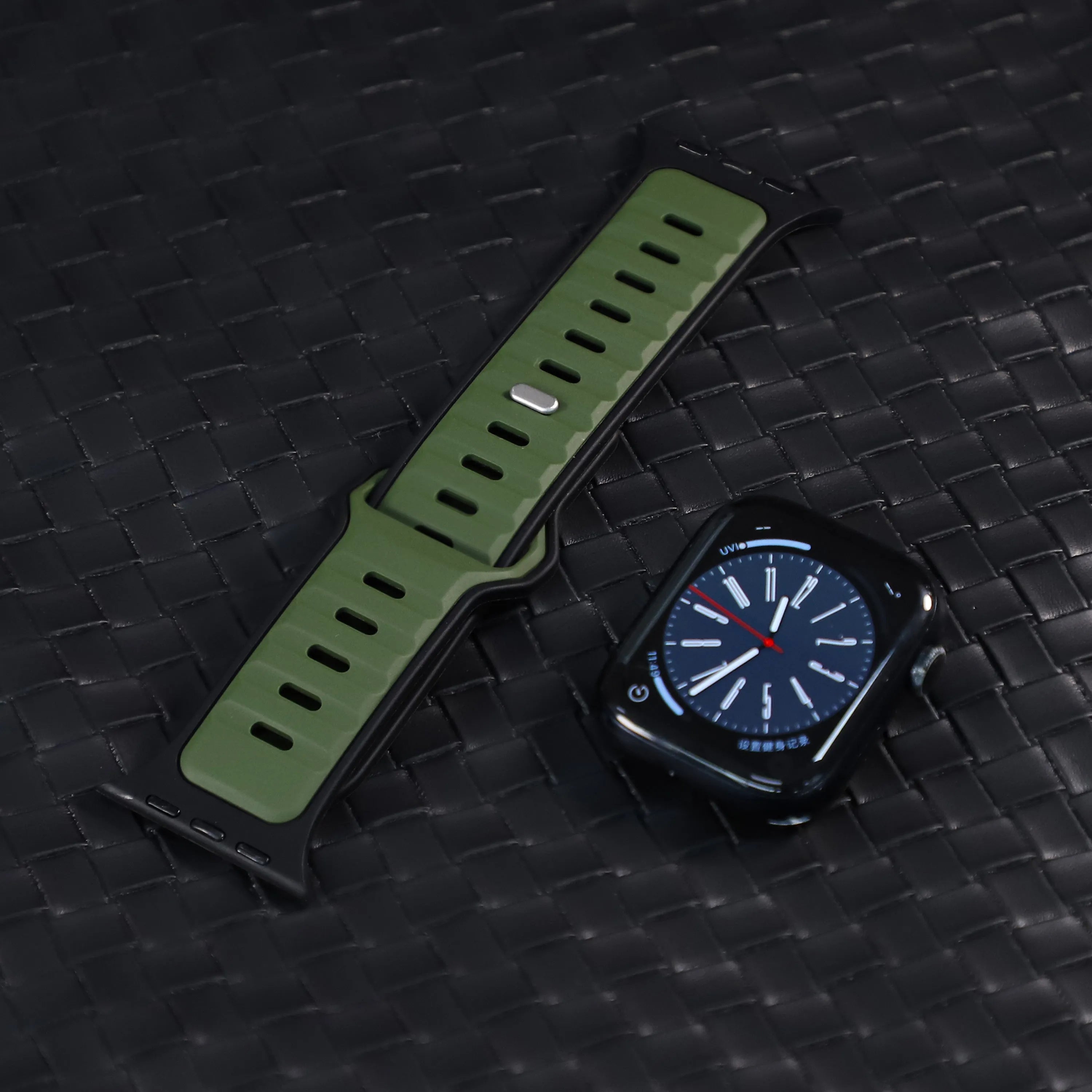 Bracelet silicone outdoor pour Apple Watch (vert armée/noir)