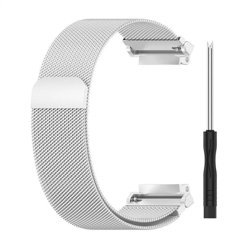 Milanese Strap, silver, without a watch, 3/4 front view