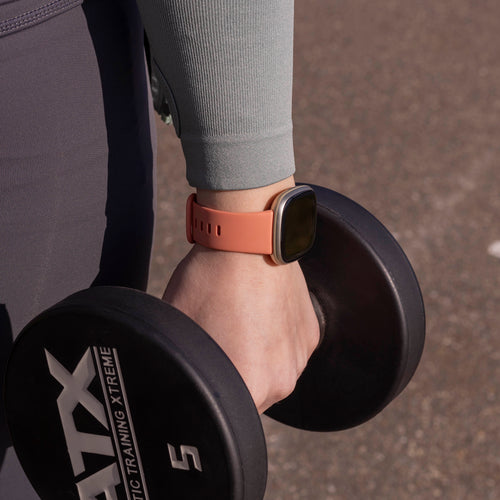 Bracelet silicone classique Fitbit Versa 3 (rose)