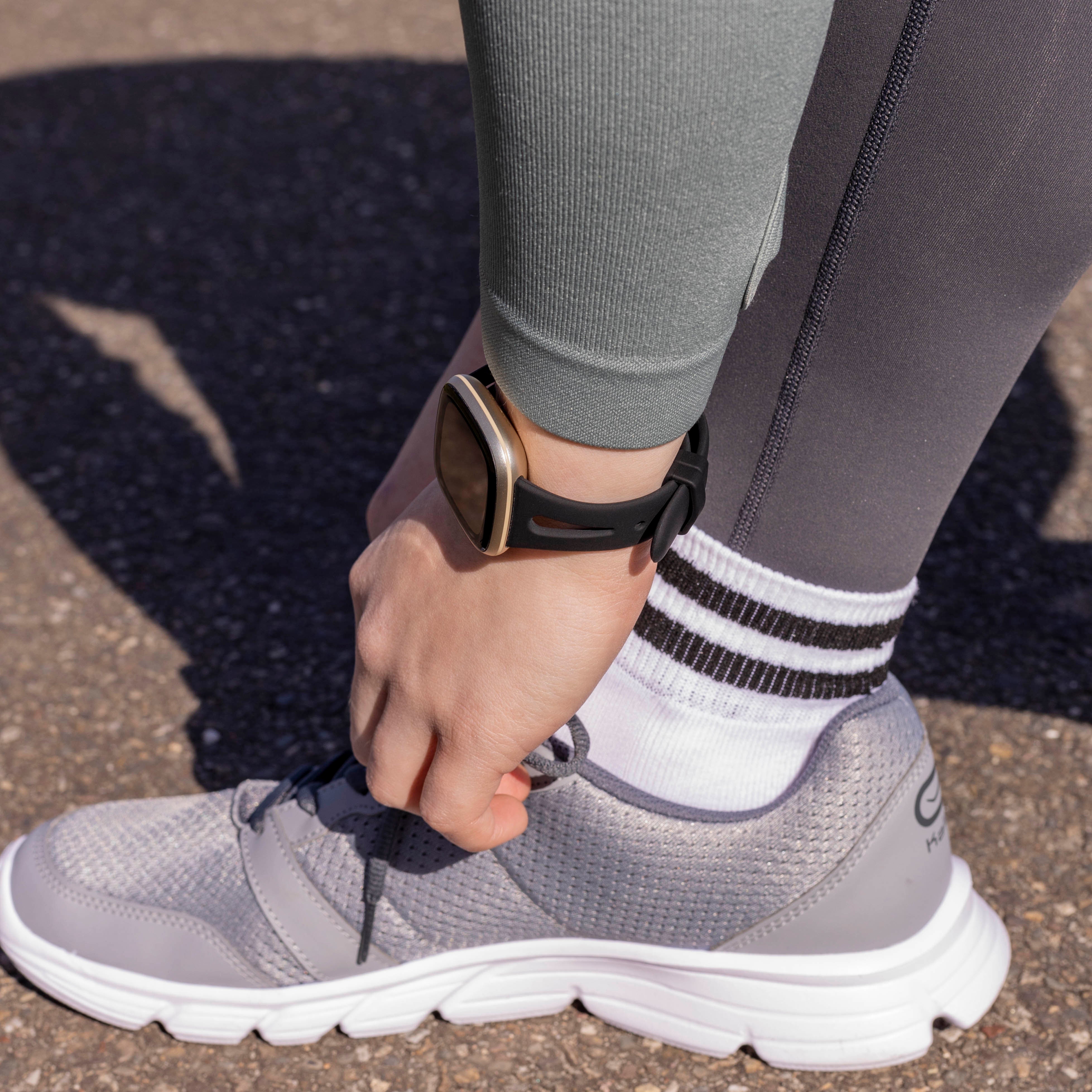 Bracelet silicone de luxe Fitbit Versa 3 (noir)