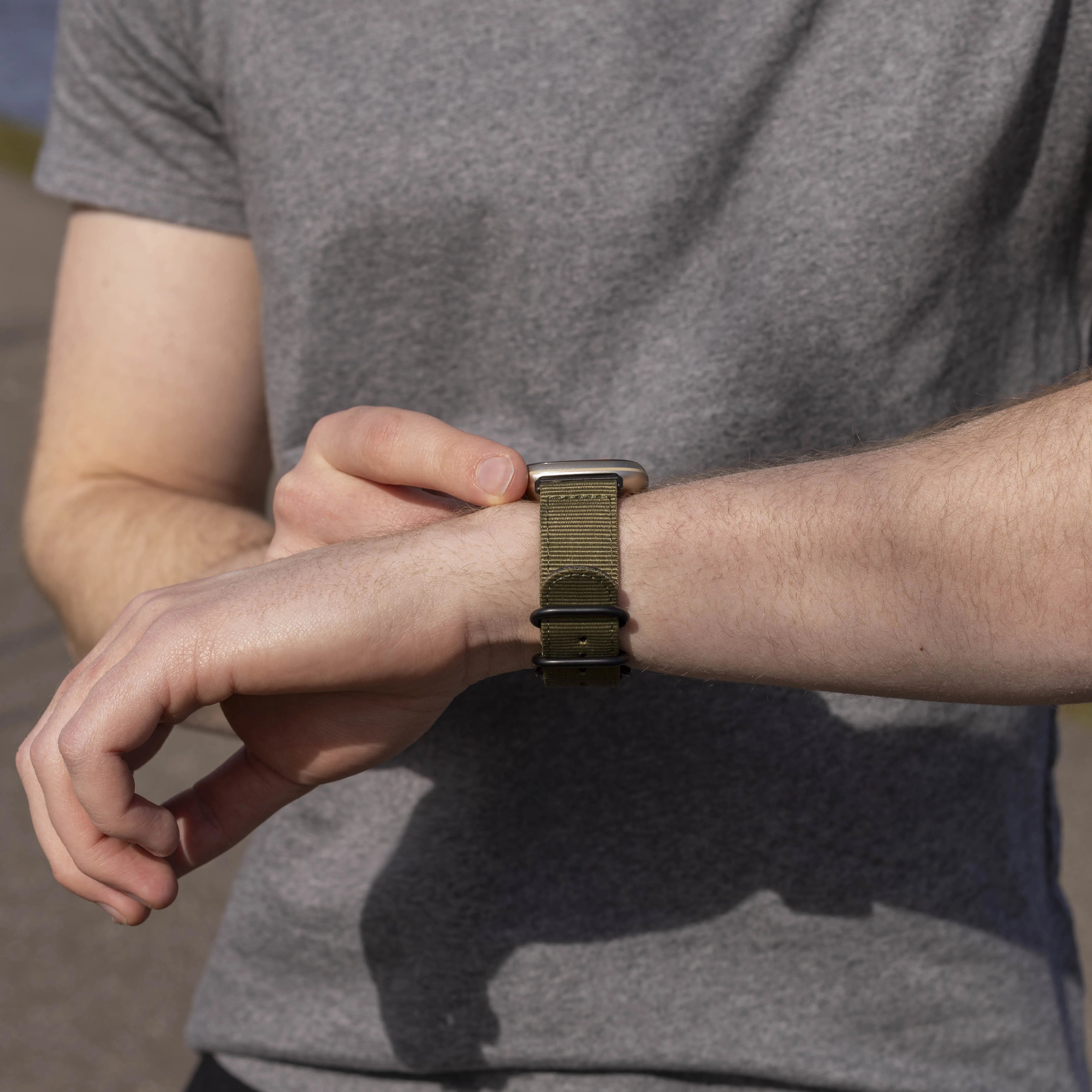 Bracelet nylon boucle Fitbit Sense (vert)