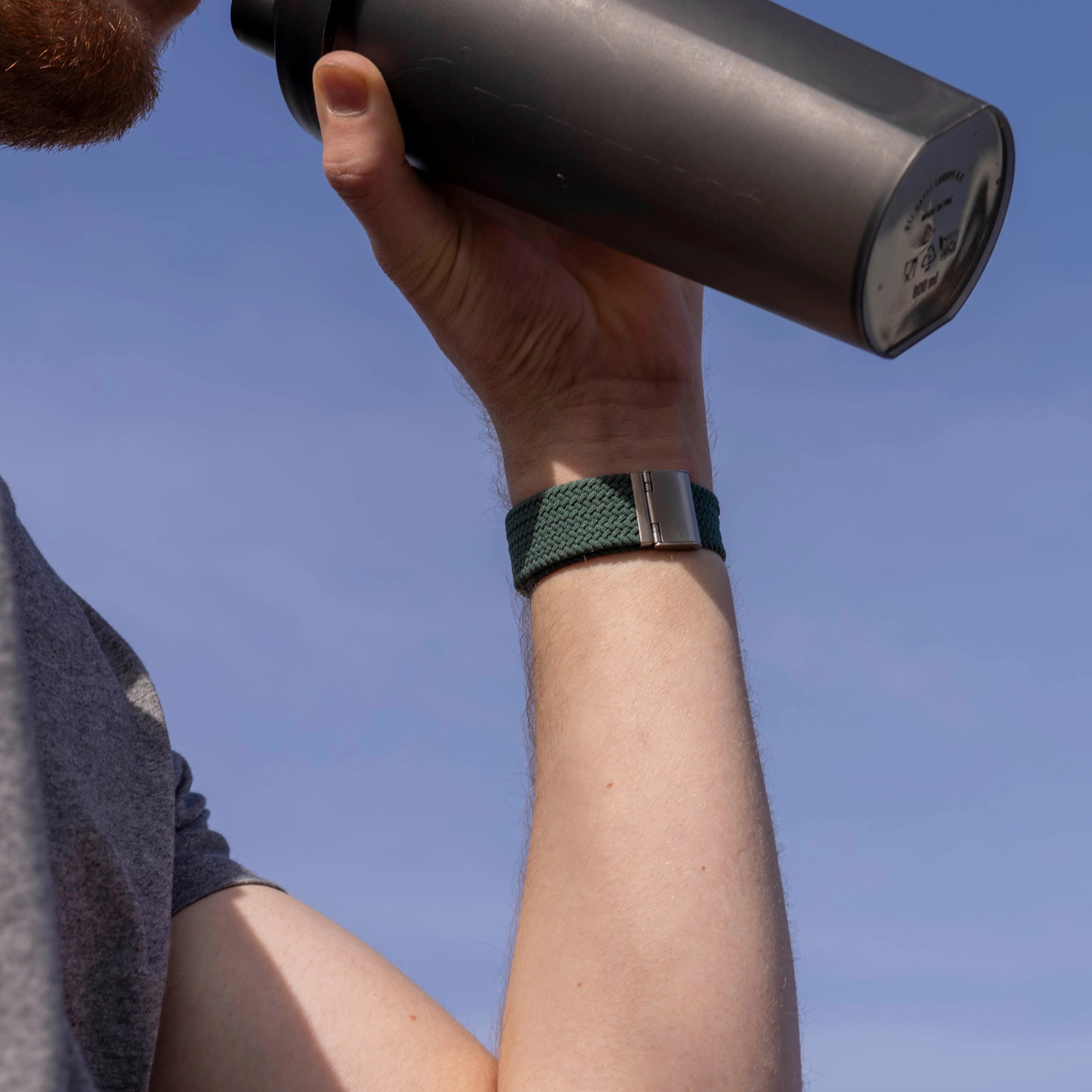 Bracelet tressé réglable Fitbit Versa 3 (vert foncé)