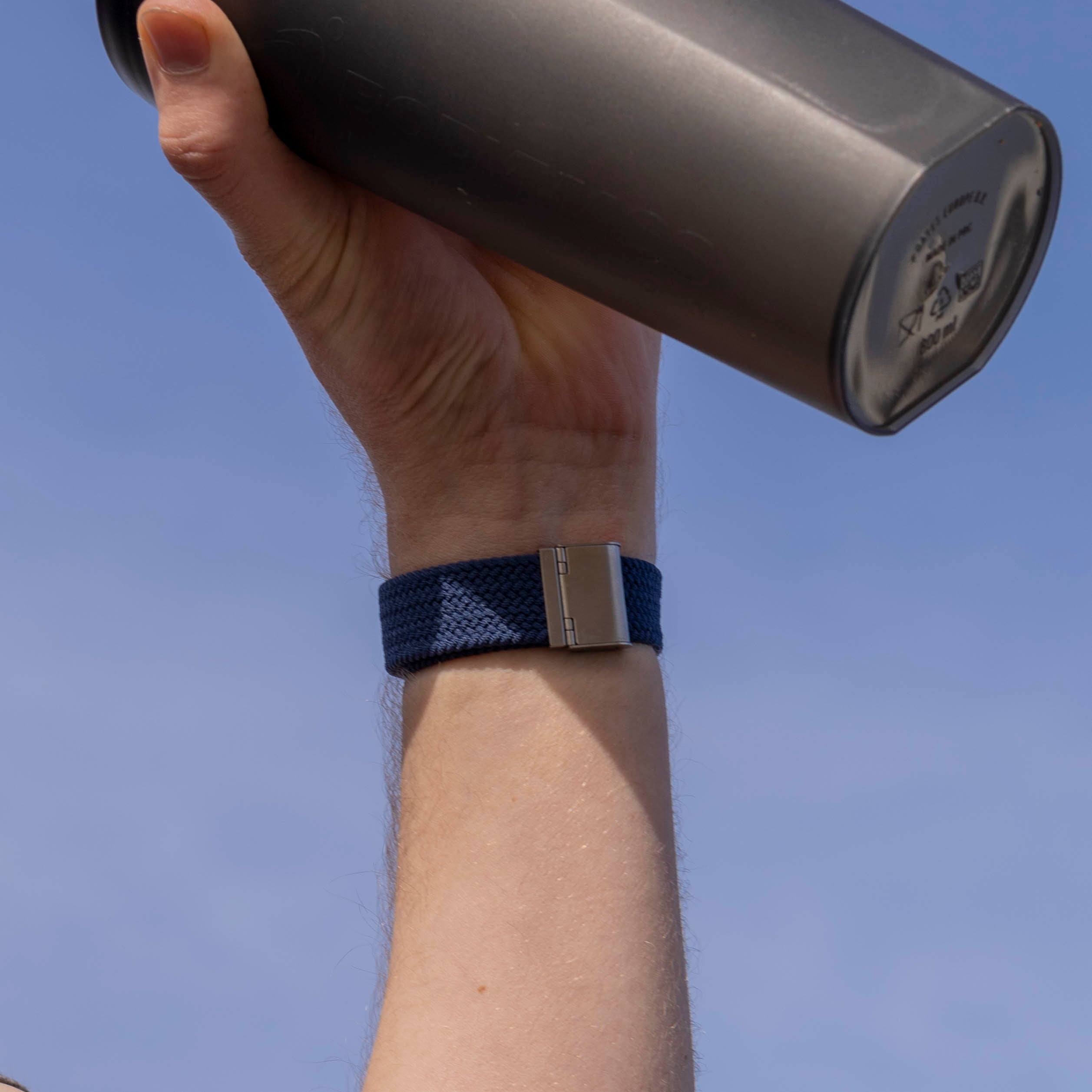 Bracelet tressé réglable Fitbit Versa 3 (bleu foncé)