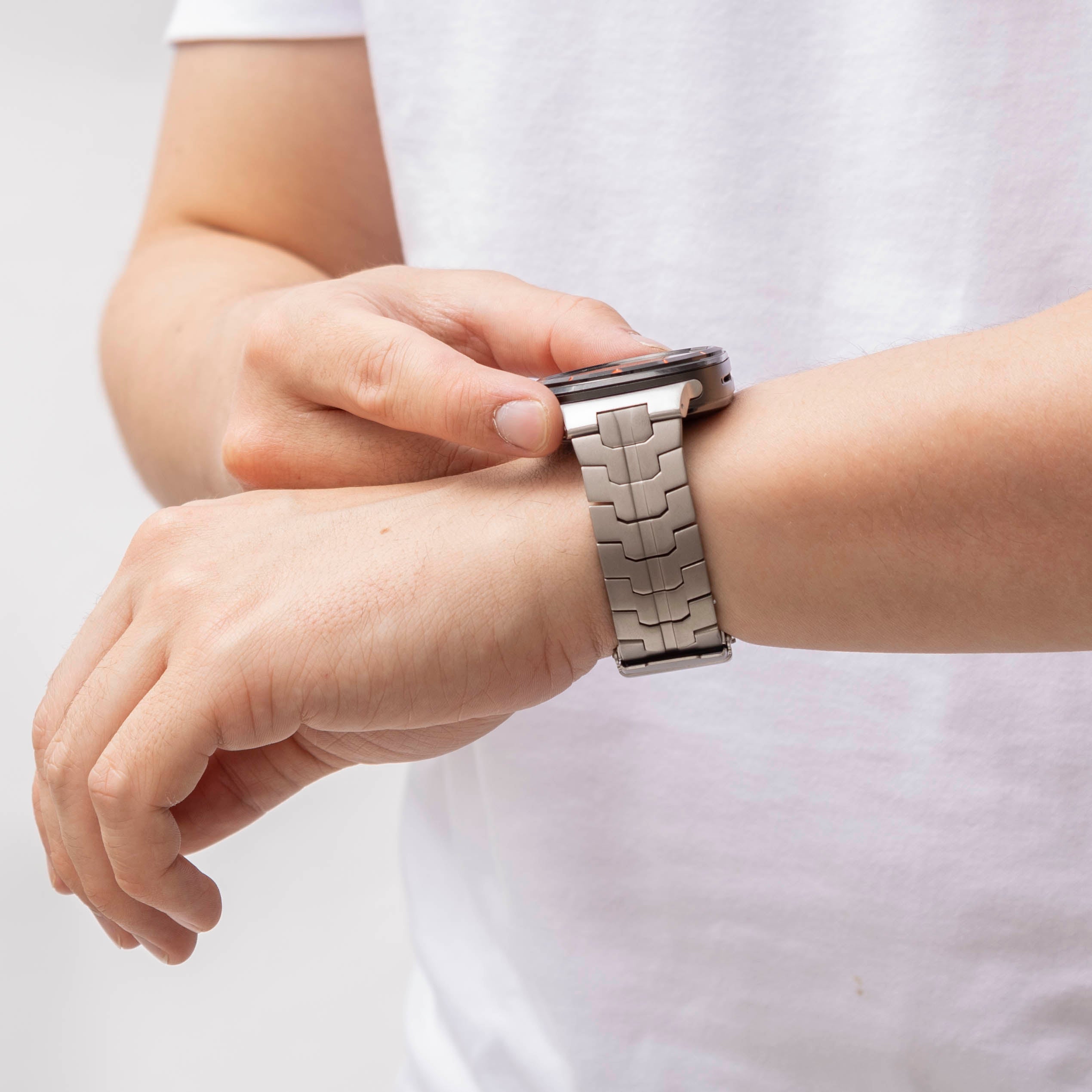 Samsung Galaxy Watch Ultra 'Iron' Titanium Strap (Titanium)