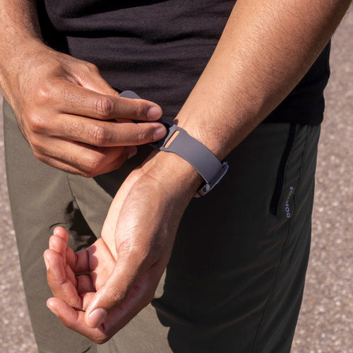 Bracelet silicone Samsung Galaxy Watch 8 Classic (gris foncé)