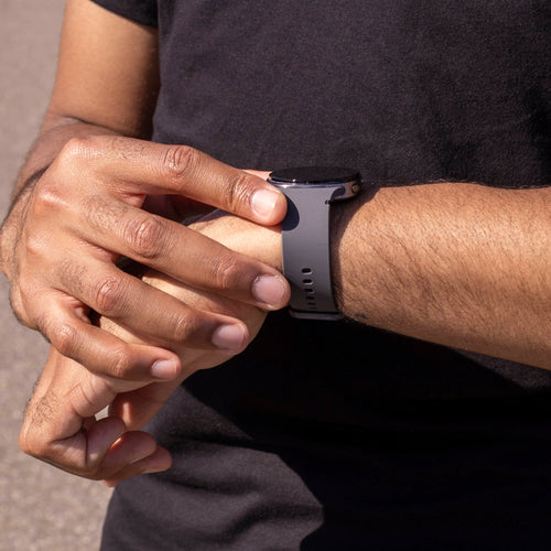 Bracelet silicone Samsung Galaxy Watch 8 Classic (gris foncé)