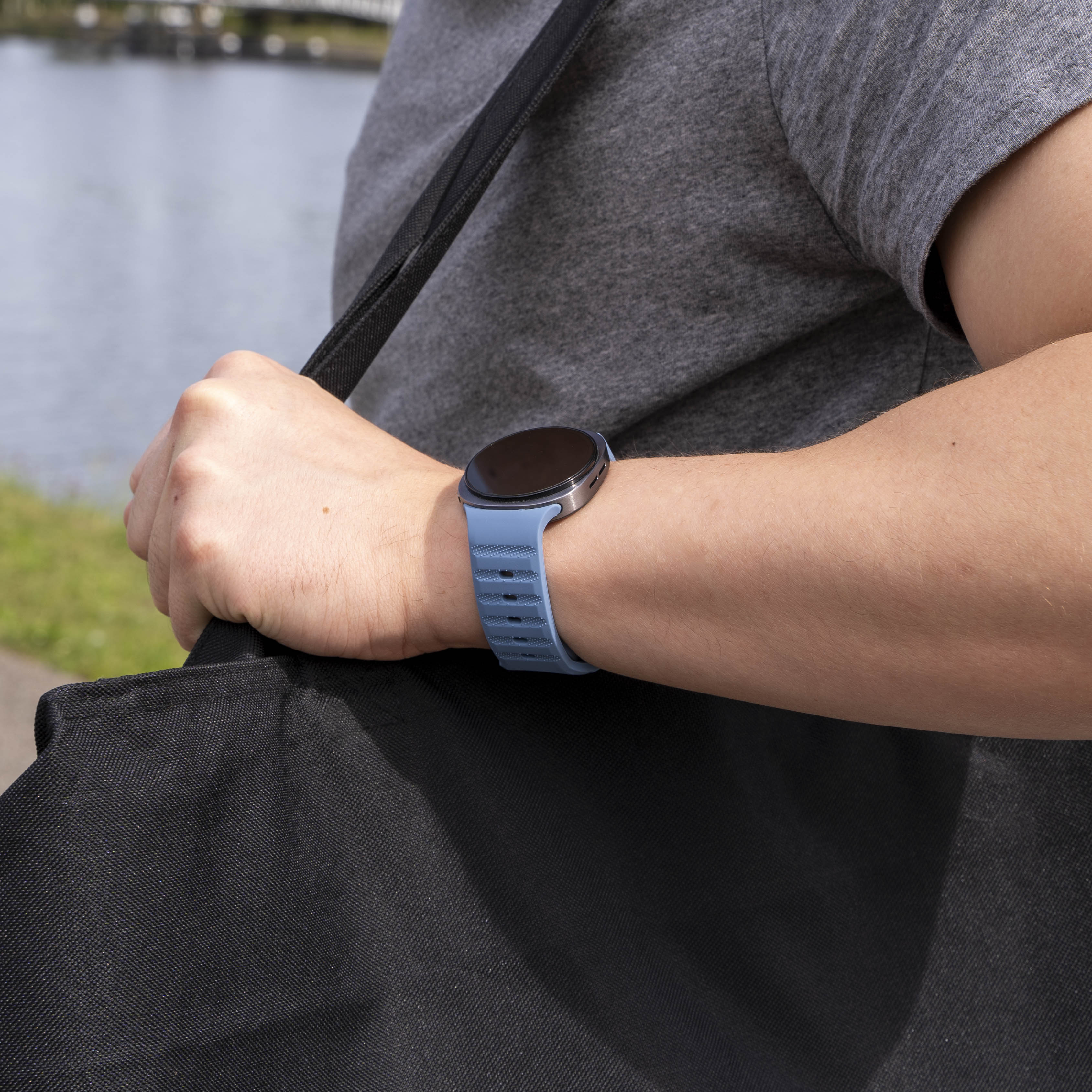 Samsung Galaxy Watch 8 - 44mm Outdoor Silicone Strap (Greyblue)