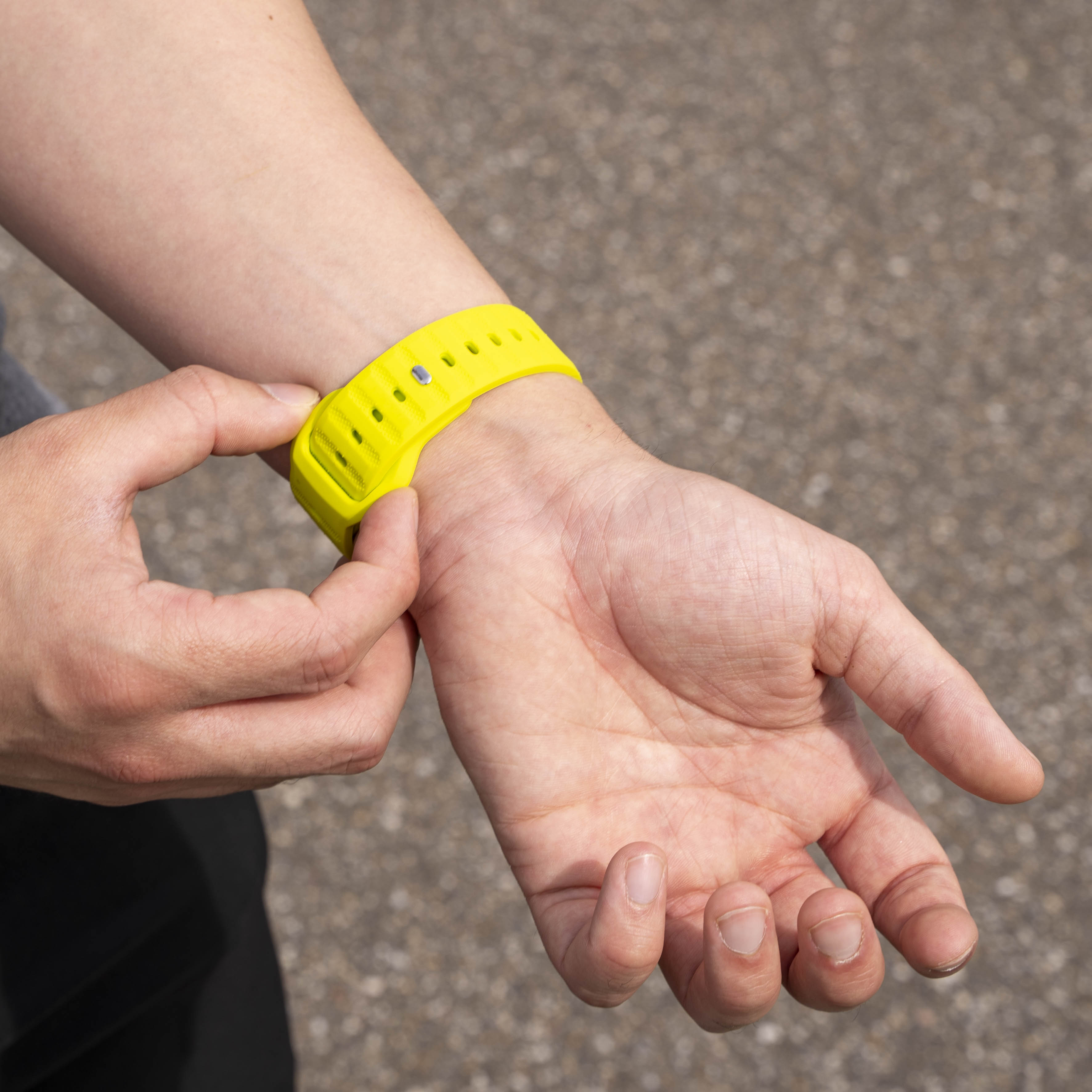 Samsung Galaxy Watch 8 - 44mm Outdoor Silicone Strap (Lime)