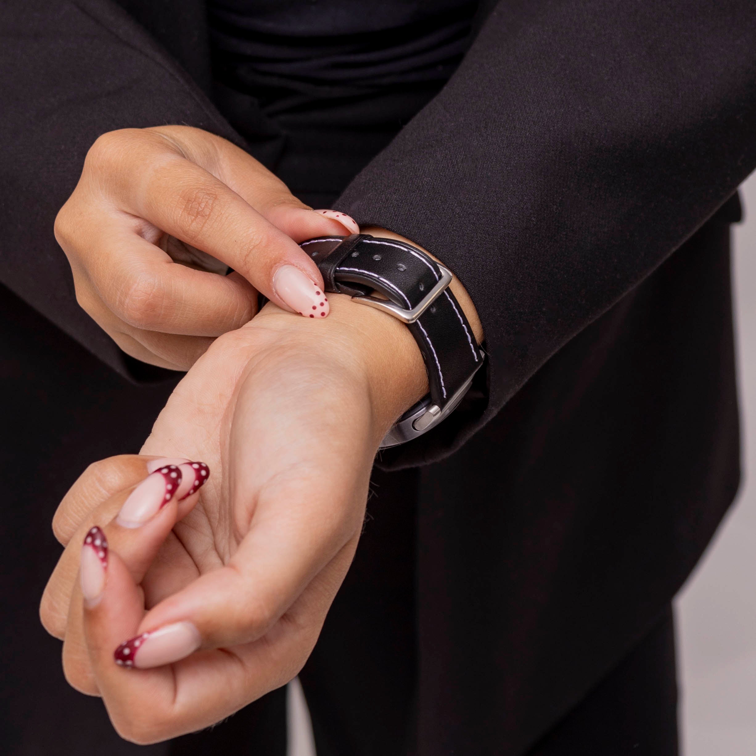 Bracelet cuir classique Samsung Galaxy Watch 8 - 40mm (noir)