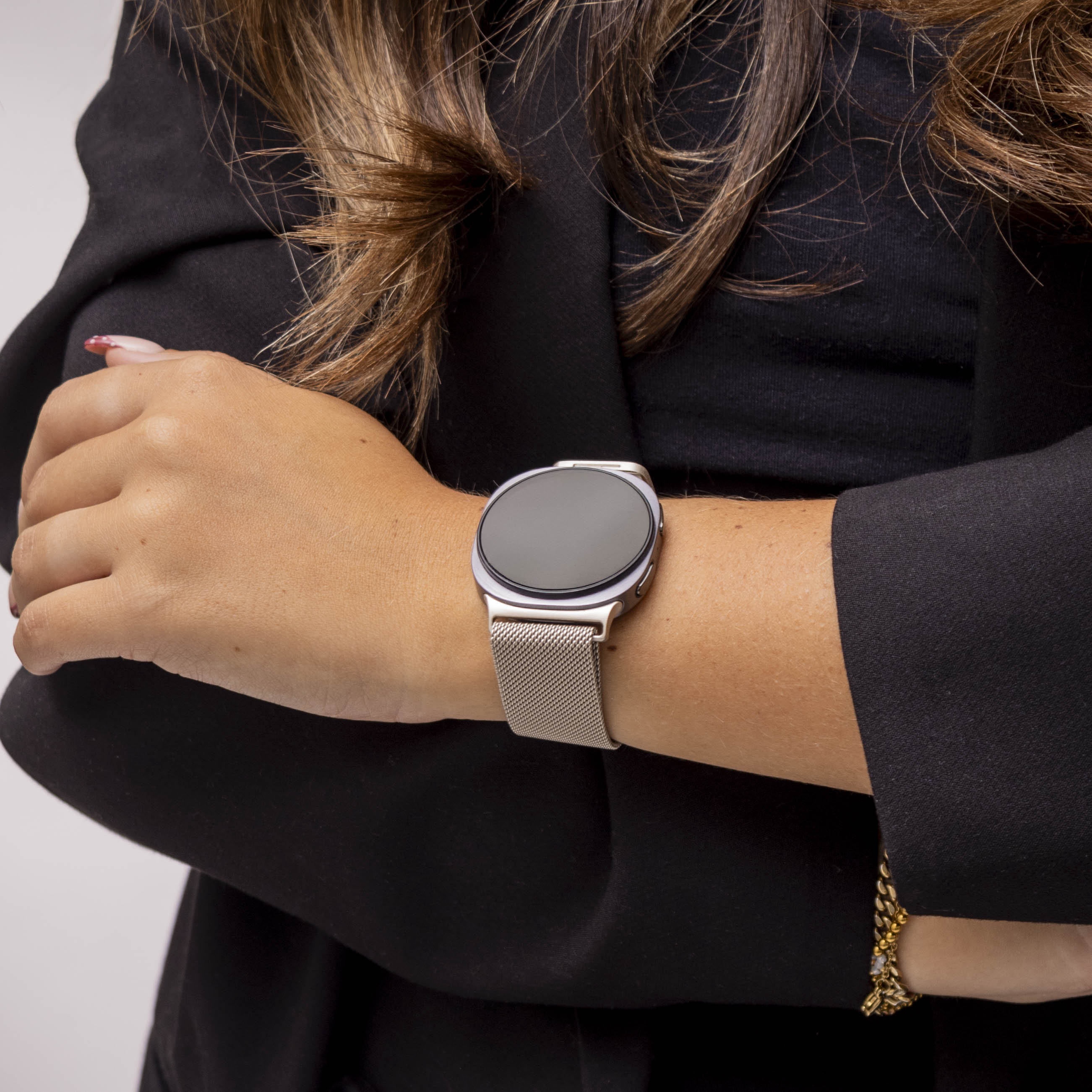 Samsung Galaxy Watch 8 - 40mm Milanese Strap (Retro Gold)