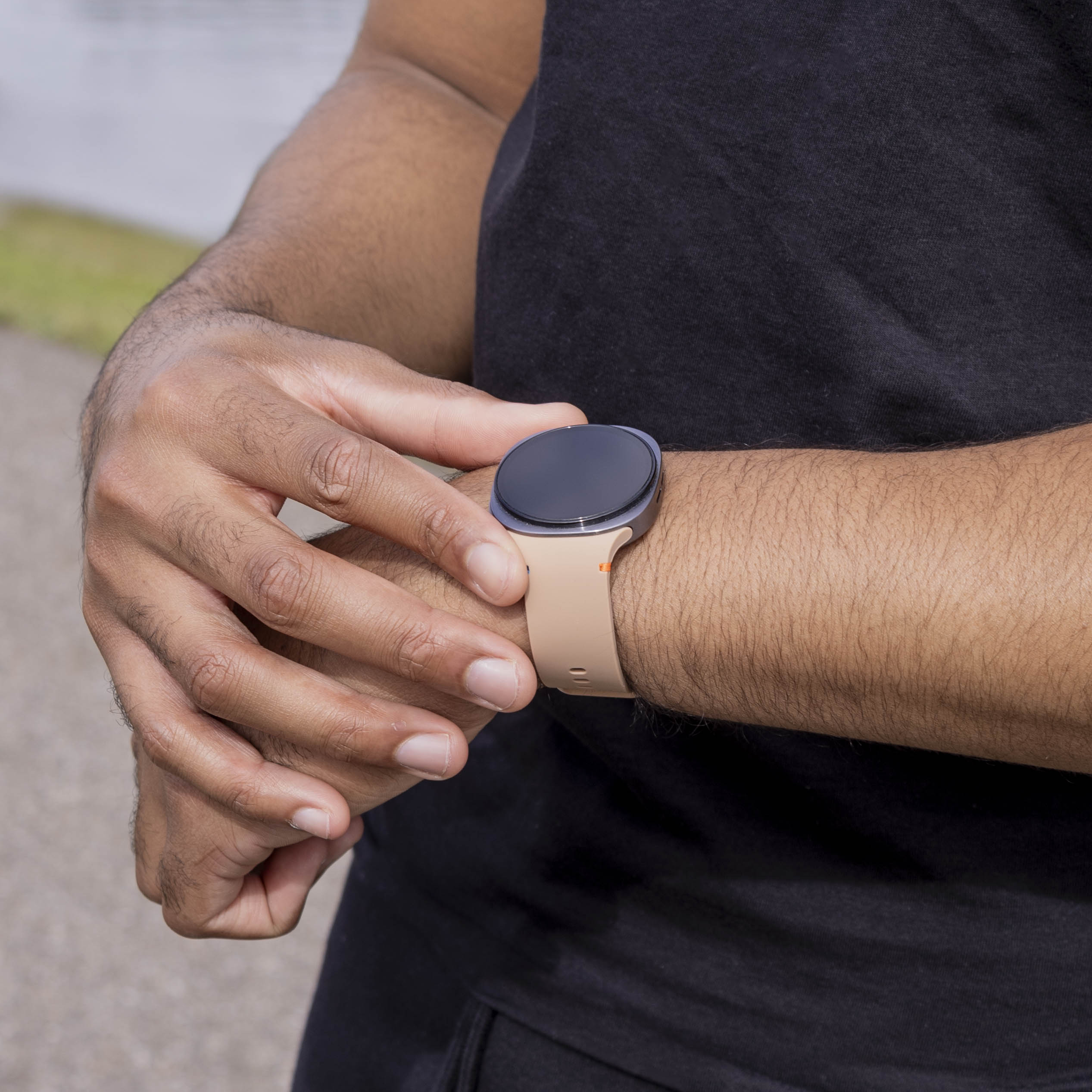 Bracelet silicone Samsung Galaxy Watch 8 Classic (beige)