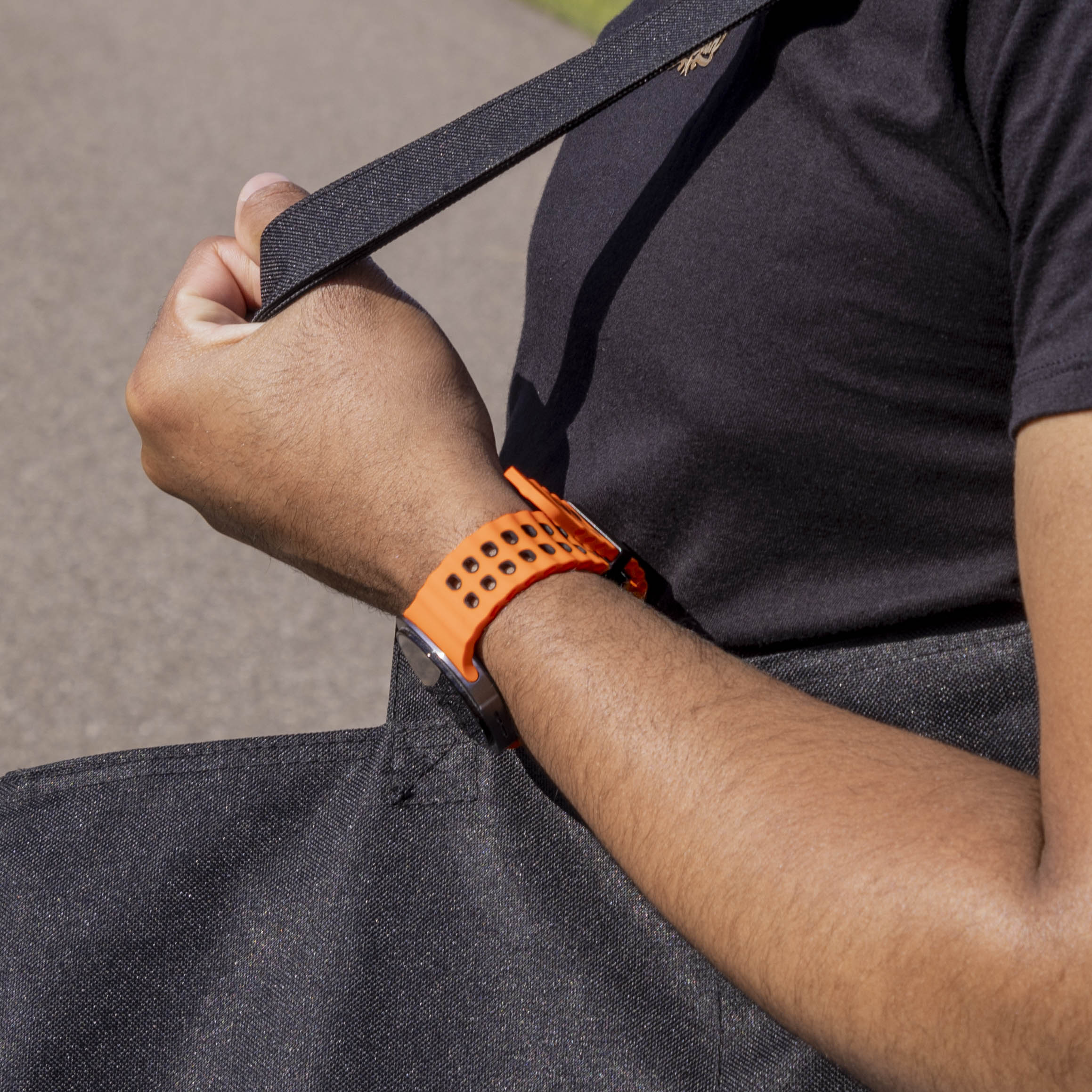 Samsung Galaxy Watch 8 - 44mm Ocean Strap (Orange/Black)