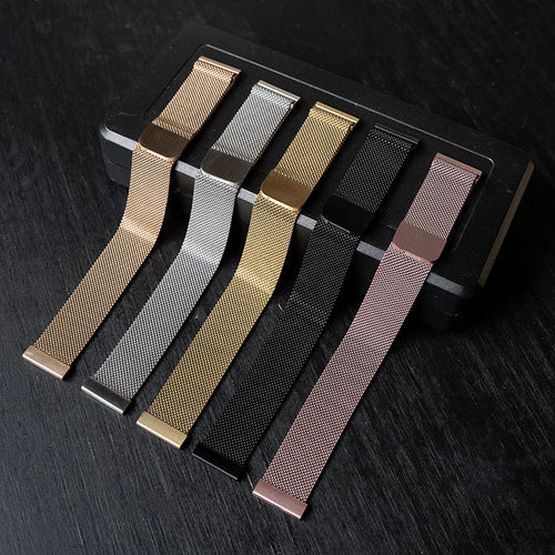 Garmin Vivoactive 5 Milanese Strap (Gold)
