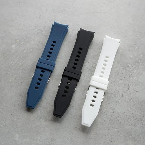 Silicone Strap 'Perfect Fit', black, laid flat, joined, 45° top view