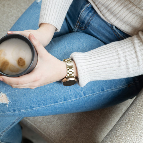 Steel Strap, gold, lifestyle photo