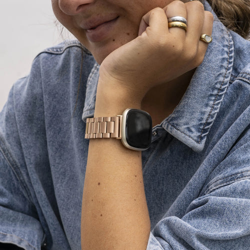 Steel Strap, rose gold, lifestyle photo