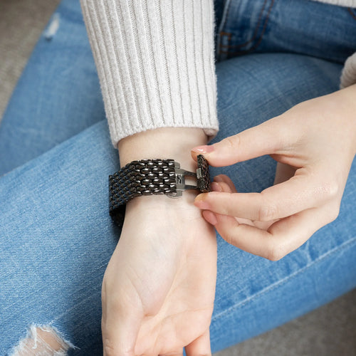 Steel Dragon Strap, black, lifestyle photo