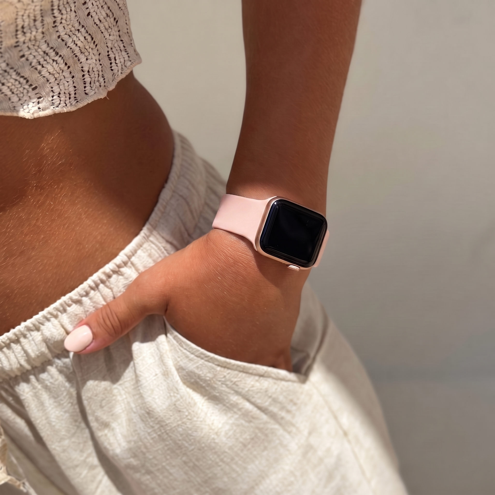 xoxo Wildhearts Bracelet silicone Apple Watch (rose pâle)