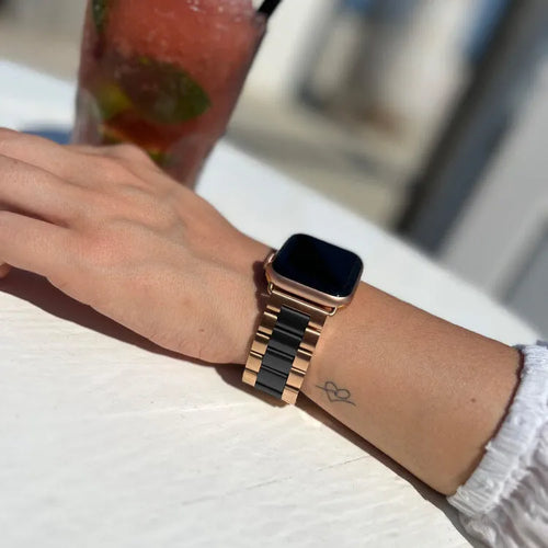 Steel Strap, rose gold/black, lifestyle photo