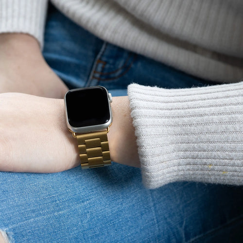 Steel Strap, gold, lifestyle photo