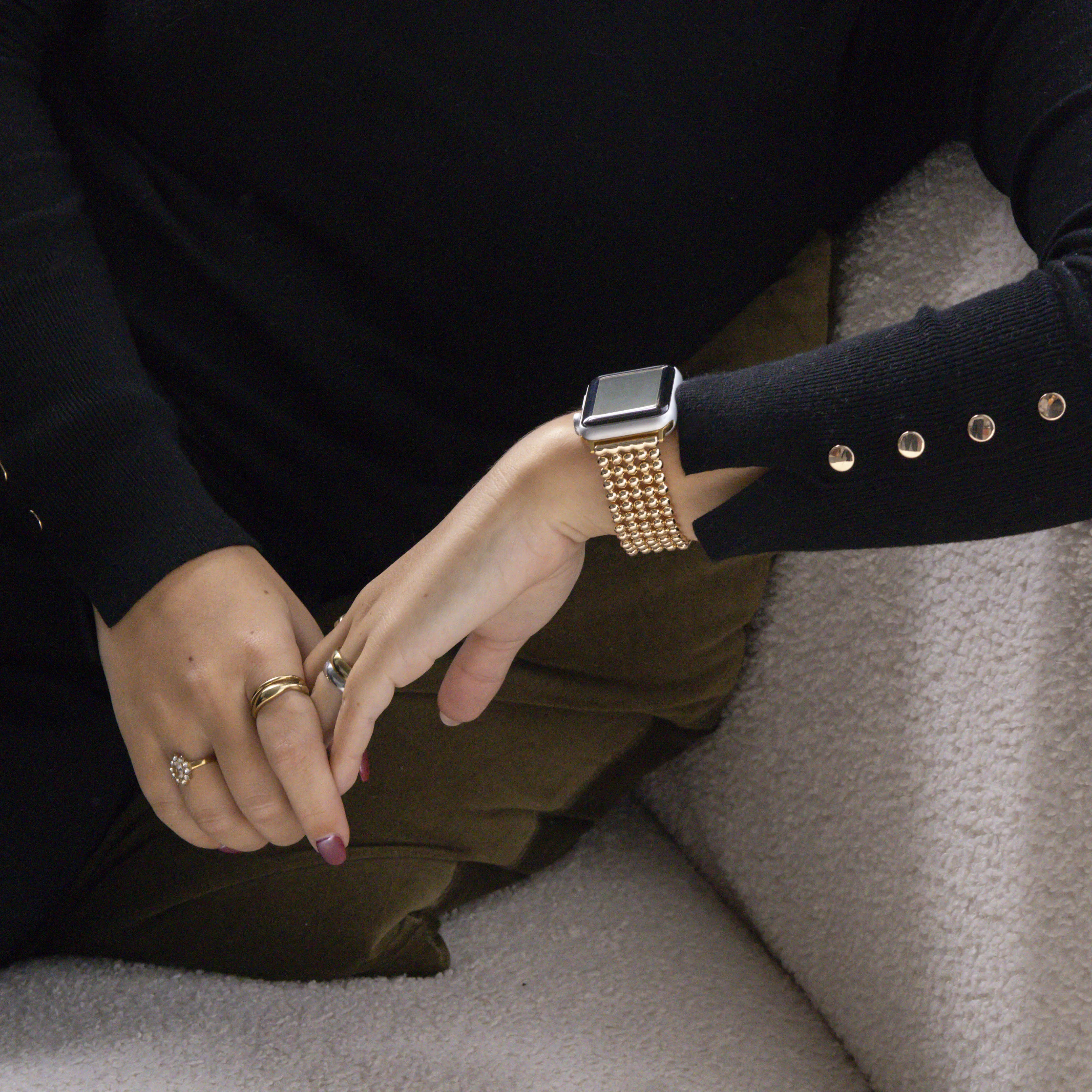 Bracelet perles acier Apple Watch (or)