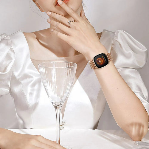Fine Steel Strap, rose gold, lifestyle photo