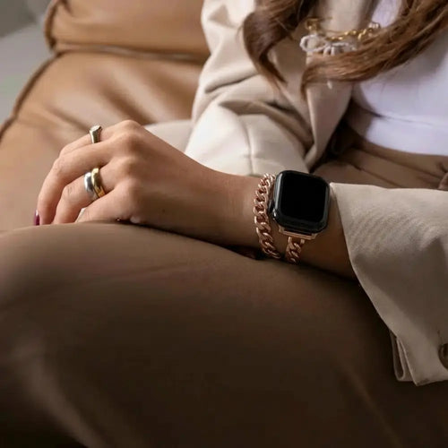 Steel Strap 'Double Tour', rose gold, lifestyle photo