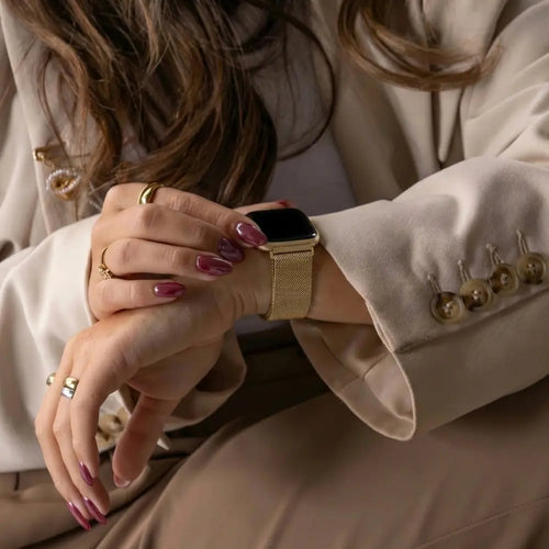 Bracelet Milanaise Fitbit Versa 4 (or)