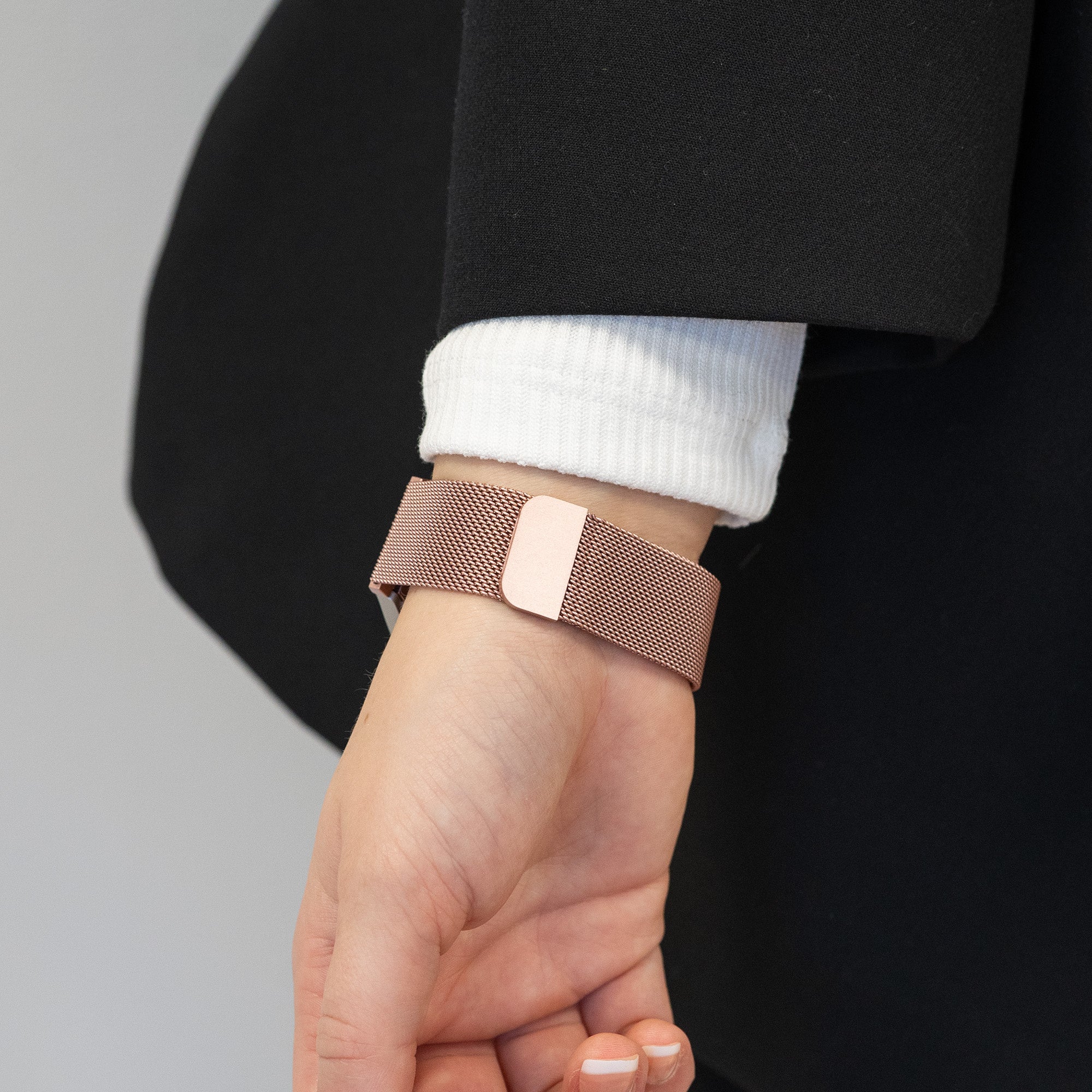 Bandz Samsung Galaxy Watch 5 - 40mm Milanese Loop Strap (Pink)