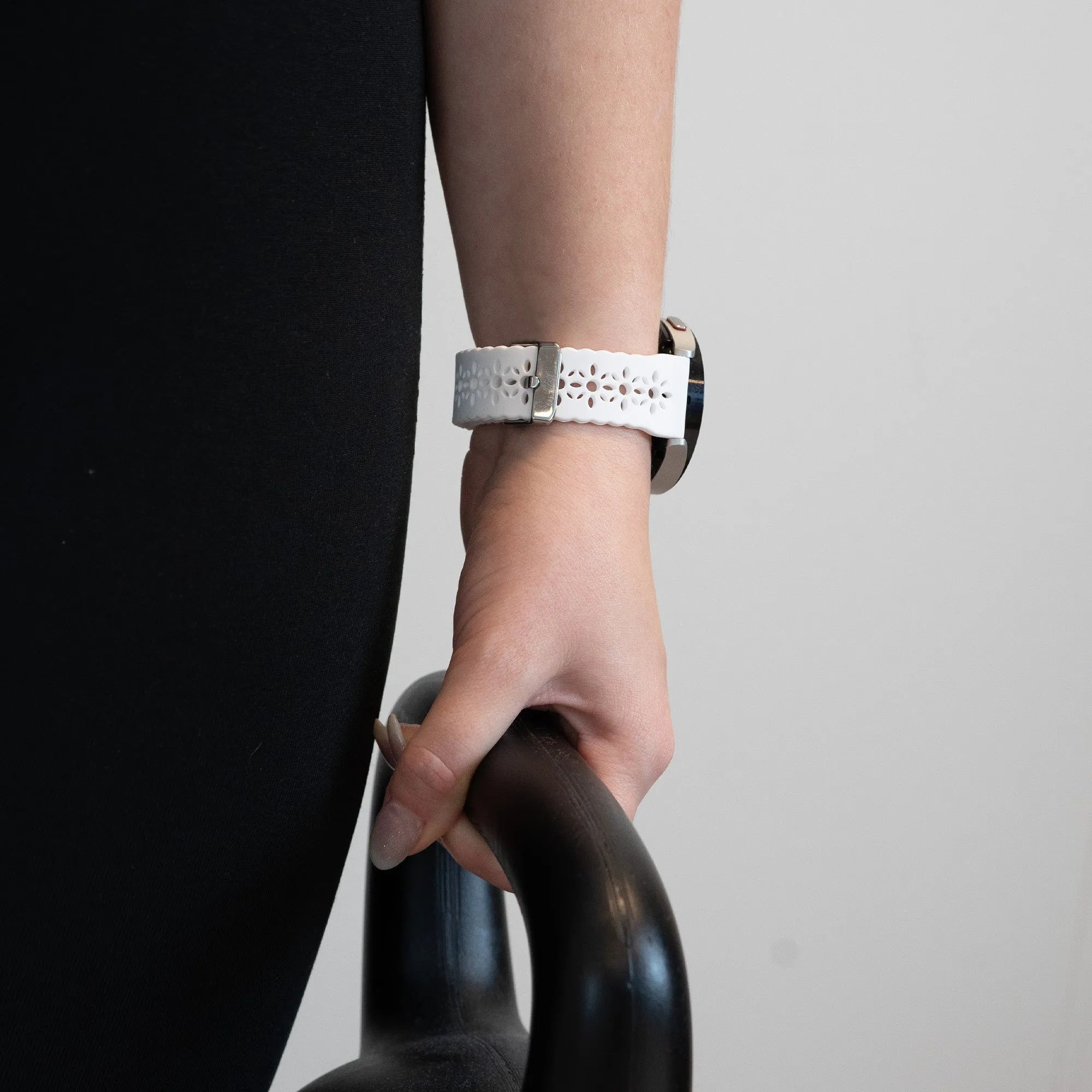 Bandz Actyve Smartwatch 20mm Patterned Silicone Strap (White)