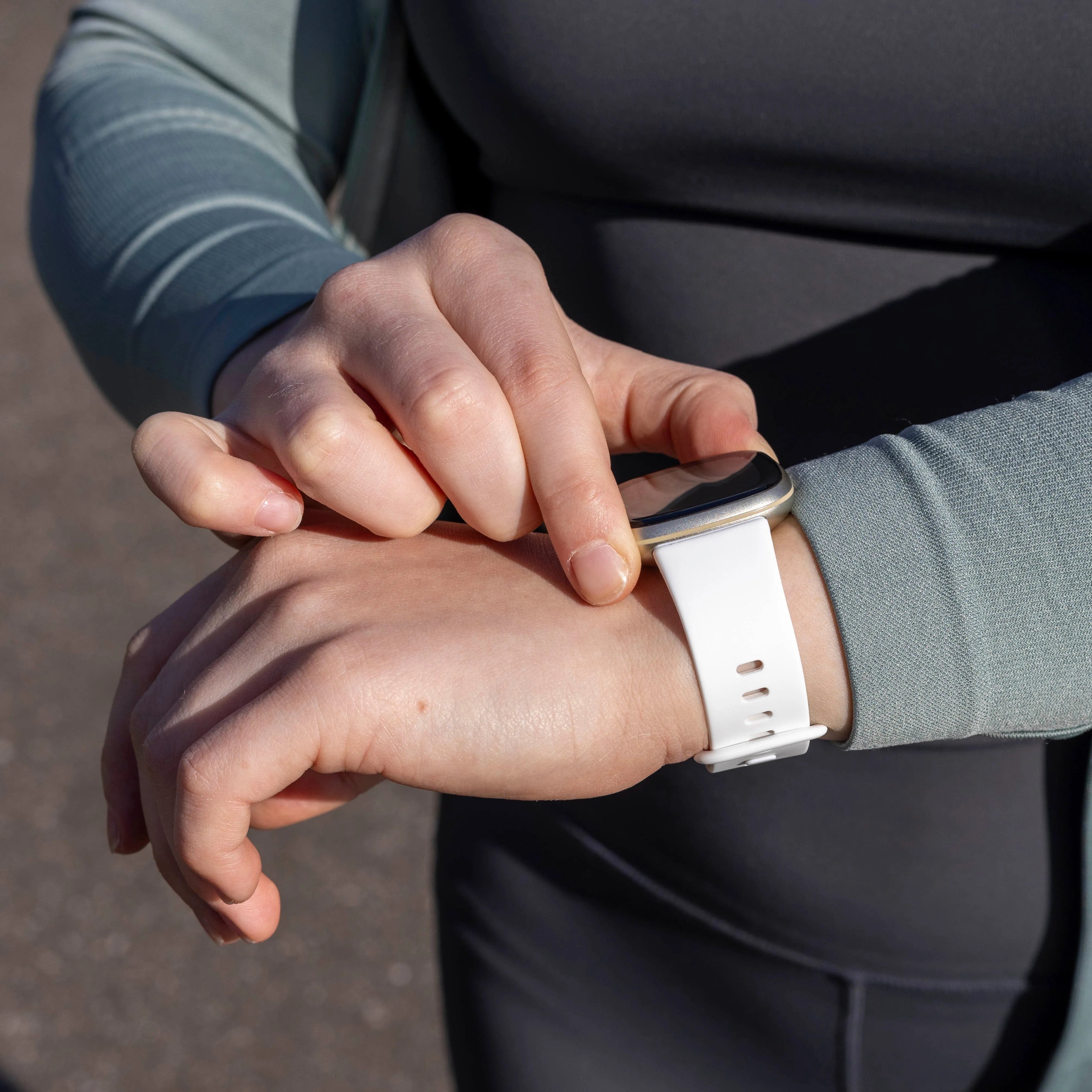 Fitbit Sense Silicone Strap Classic (White)