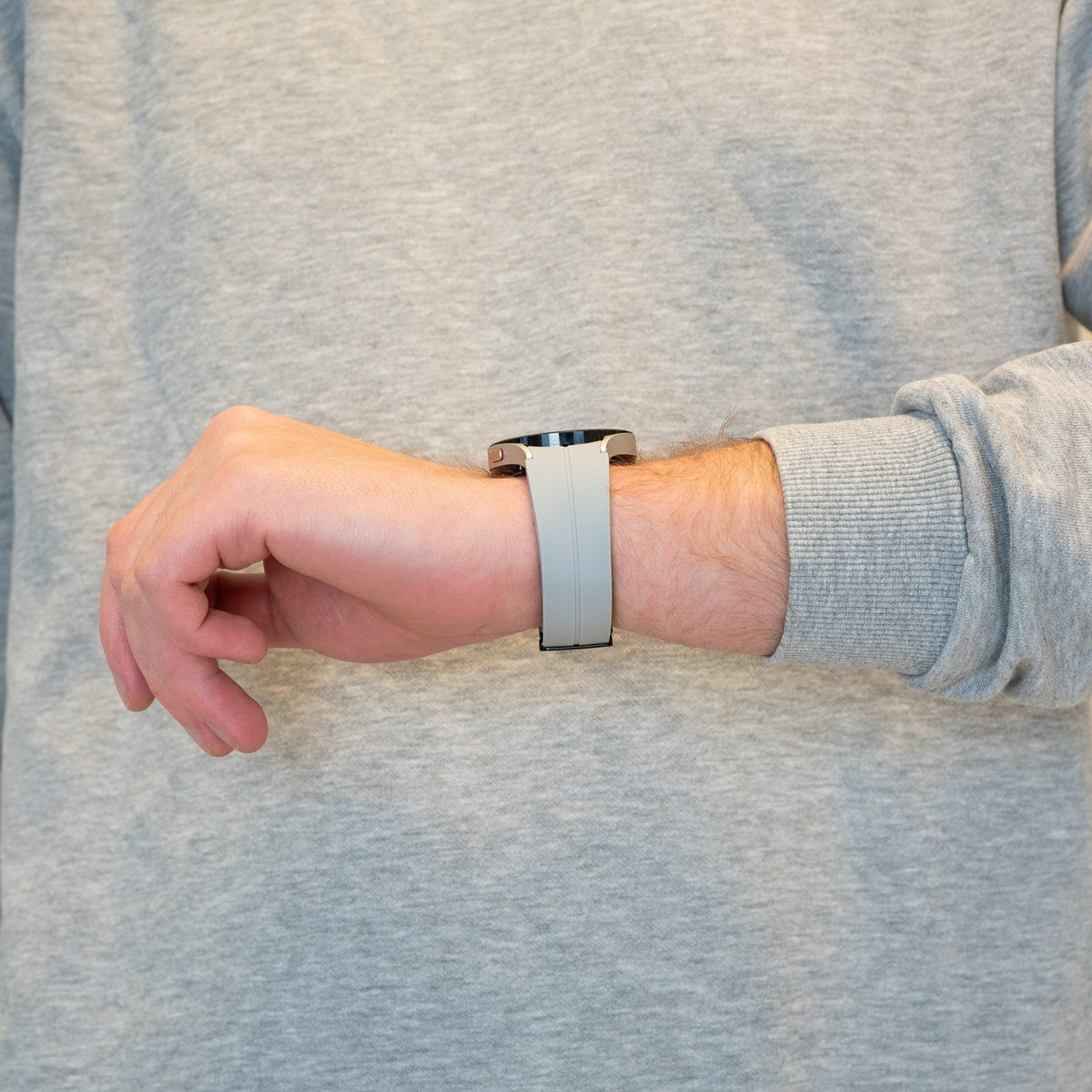 D-Buckle Silicone Strap, grey, lifestyle photo