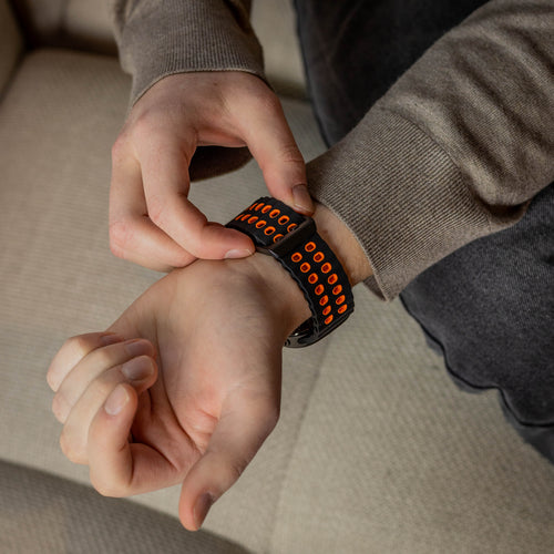 Samsung Galaxy Watch Ultra 2 Wave Silicone Strap Duo (Black/Orange)