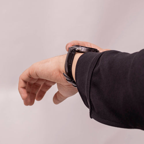 Bracelet cuir à effet crocodile Samsung Galaxy Watch 9 - 44mm (noir)