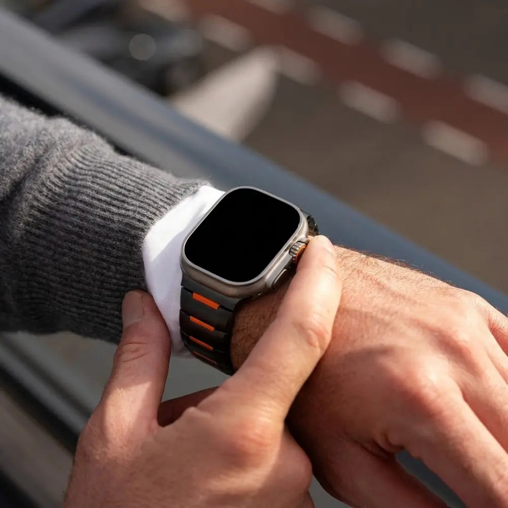 Bracelet acier hybride Apple Watch Ultra (noir/orange)