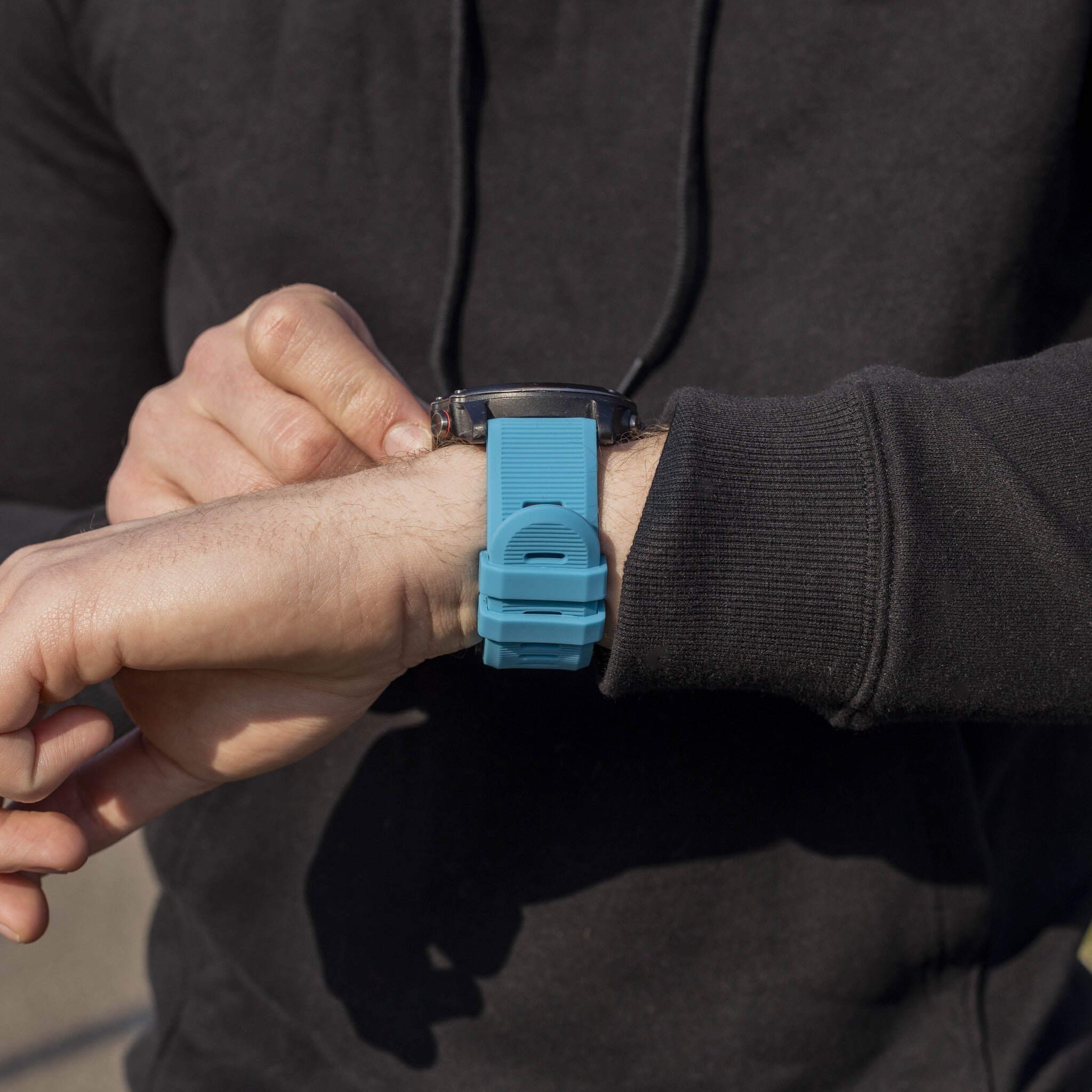 Bracelet silicone Garmin Tactix 8 - 51mm (bleu clair)