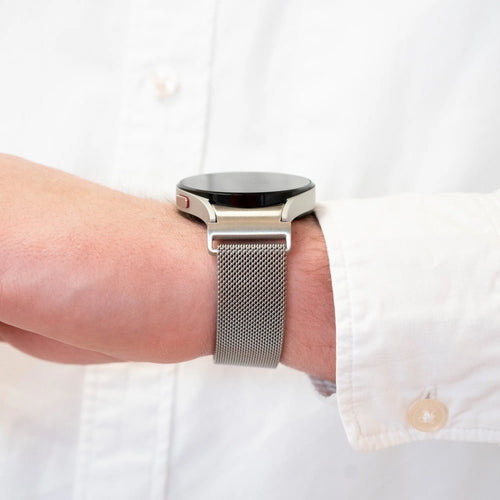 Milanese Strap 'One Push', silver, lifestyle photo